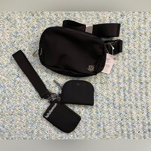 Lululemon Dual Pouch Wristlet and Everywhere Belt Bag